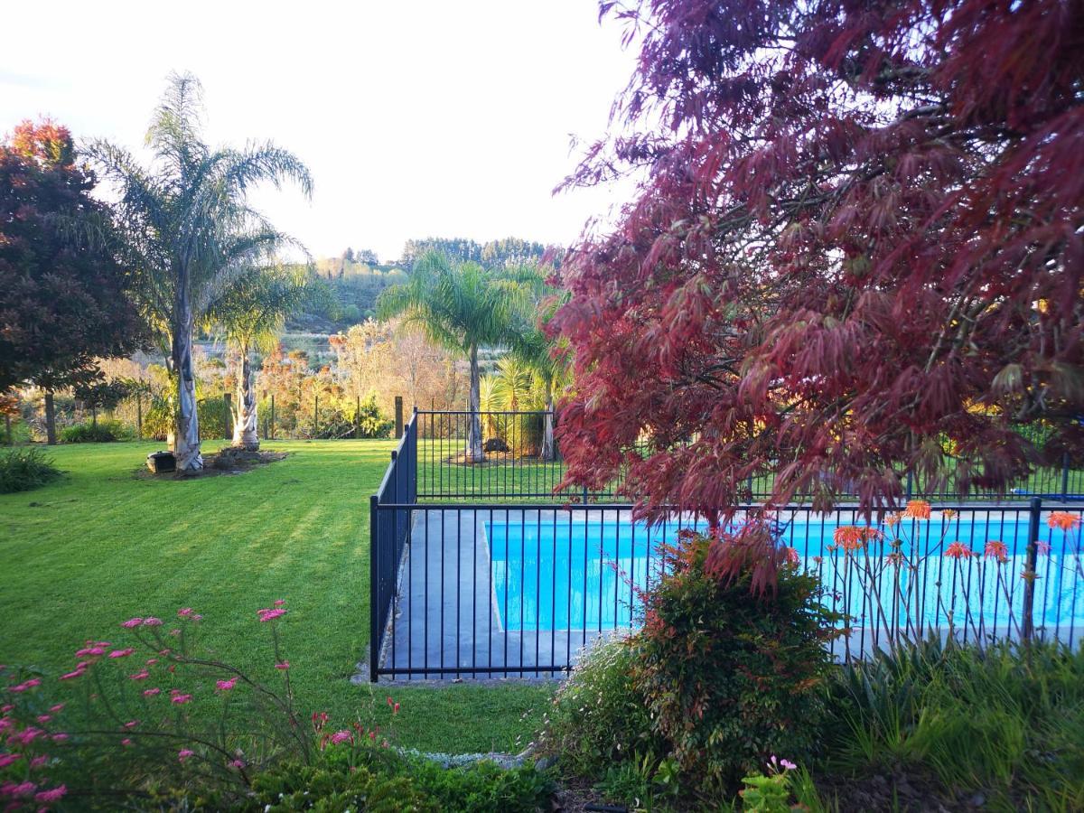 River Side Lodge Whakamarama 외부 사진