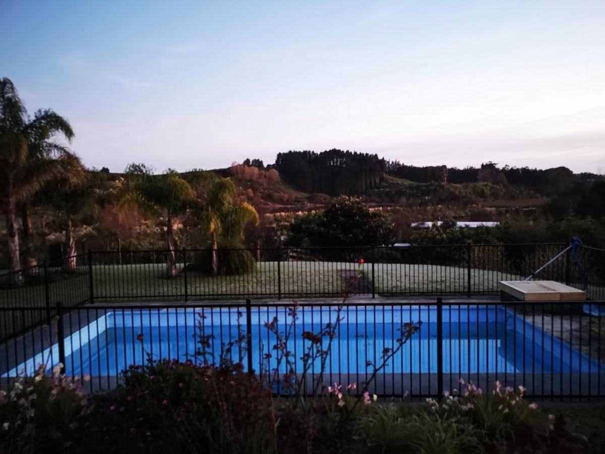 River Side Lodge Whakamarama 외부 사진