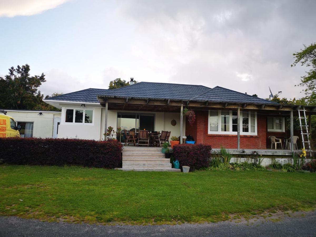 River Side Lodge Whakamarama 외부 사진